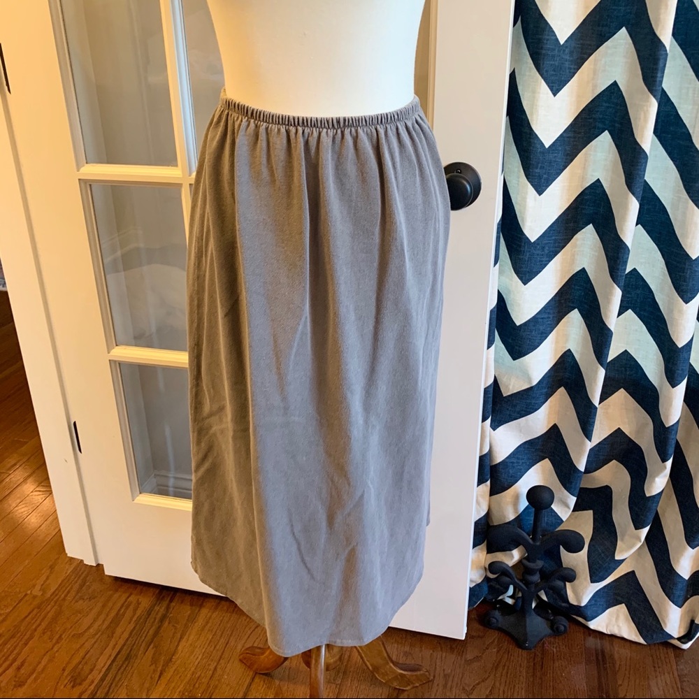 Amazing CLIO French Terry Midi Skirt - EUC